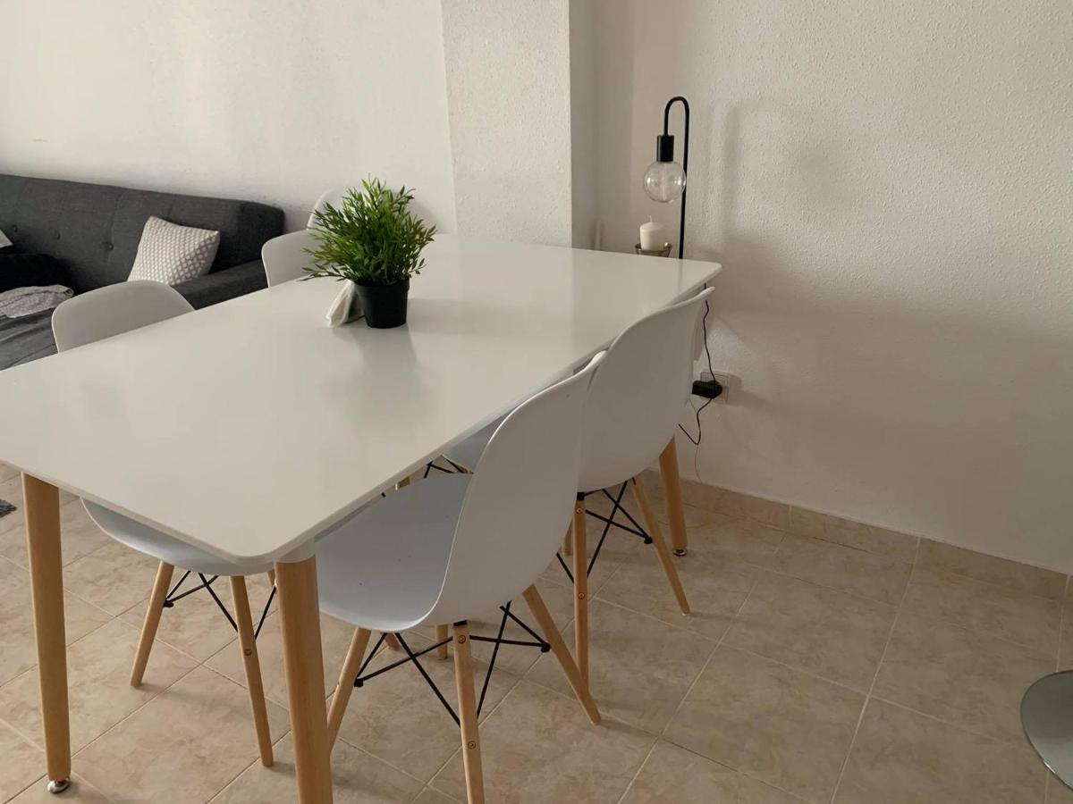Apartamento Playa Del Cura Apartment ตอร์เรเวียคา ภายนอก รูปภาพ